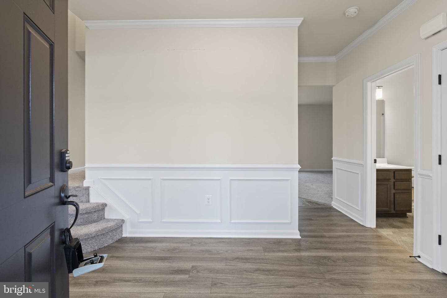 23348 Lindsay Drive photo 2