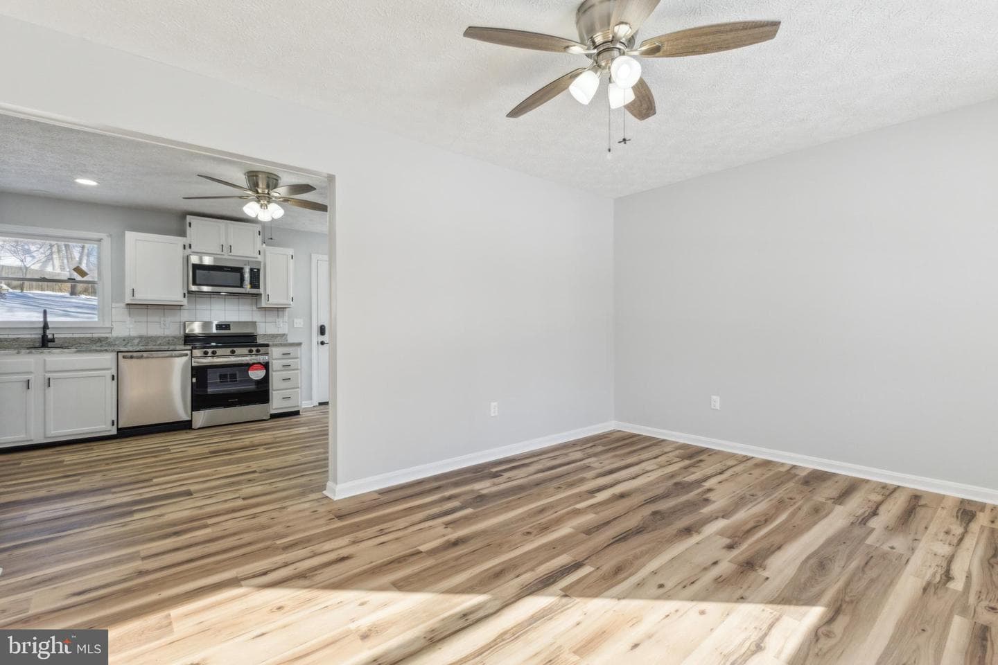 26908 Bartlett Street photo 12