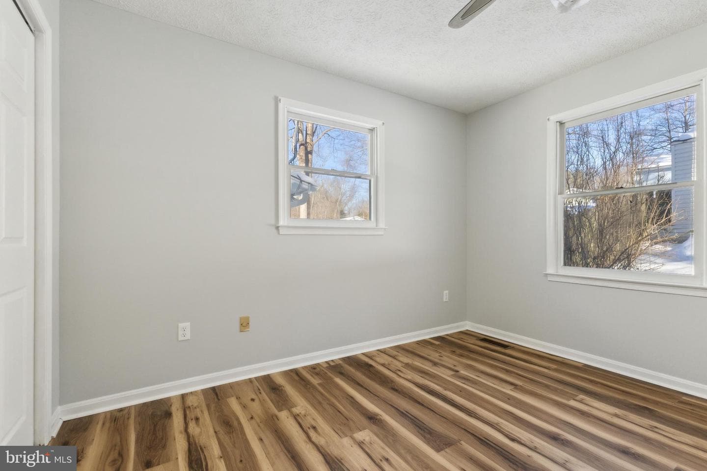 26908 Bartlett Street photo 23