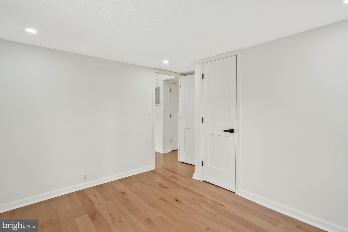 21508 Forest Run Drive photo 19