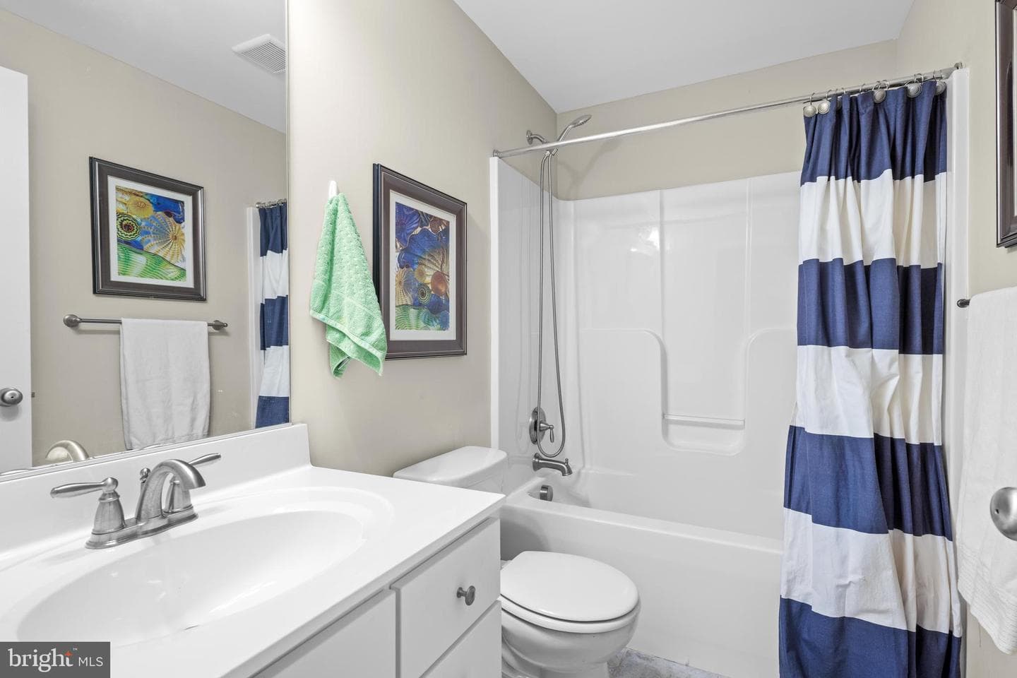 45597 Bethson Street photo 17