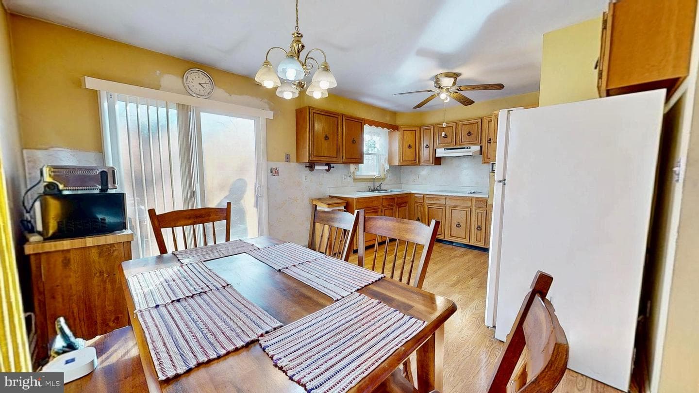 27485 Three Notch Road photo 4