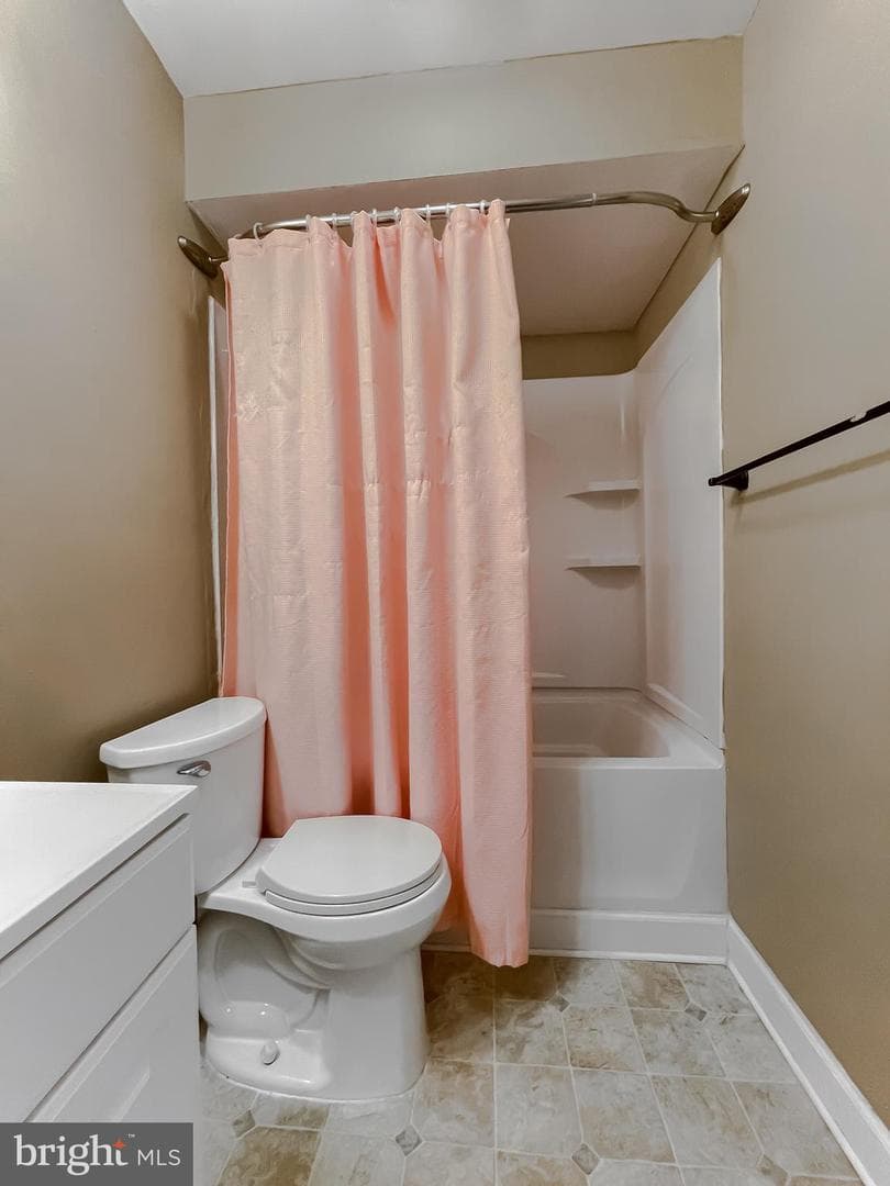 47355 Greenway Street photo 55
