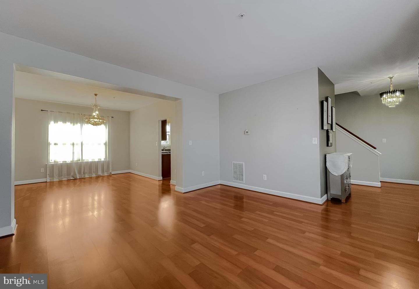 47355 Greenway Street photo 8