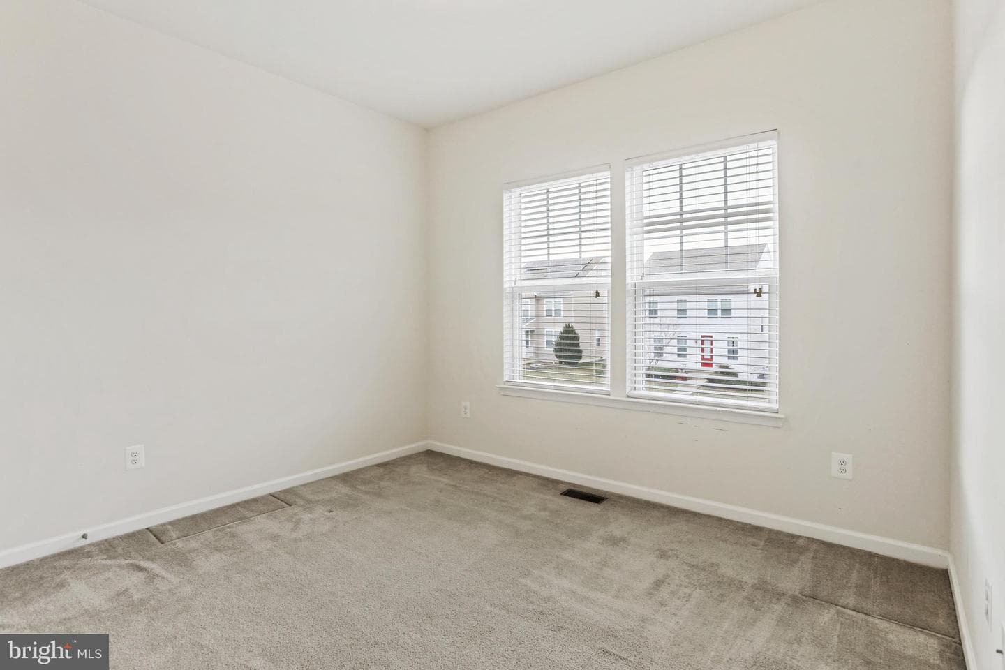 22962 Woodland Park Road photo 16