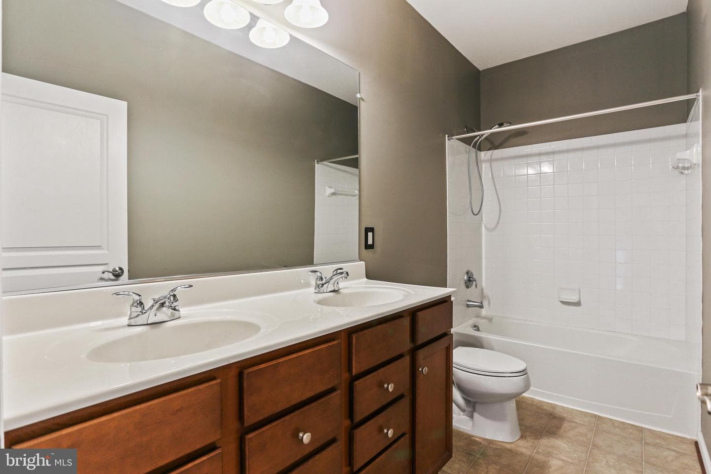 22962 Woodland Park Road photo 19