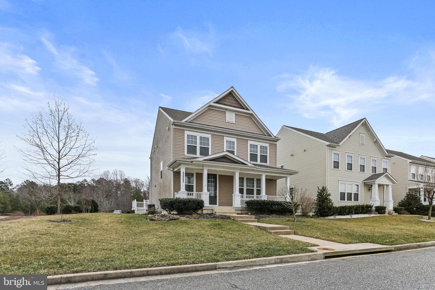 22962 Woodland Park Road photo 2