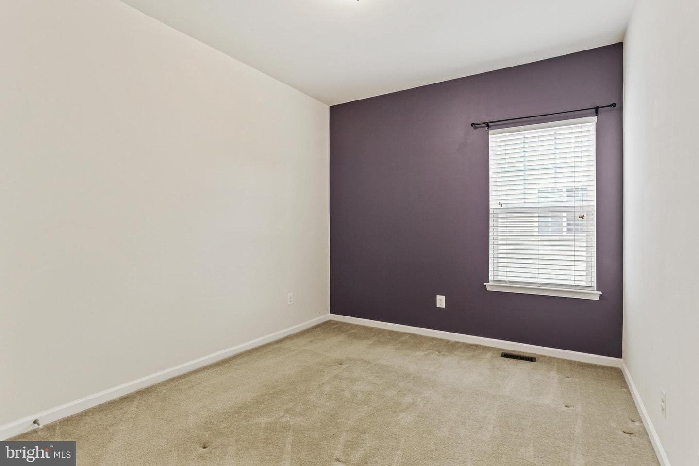 22962 Woodland Park Road photo 22