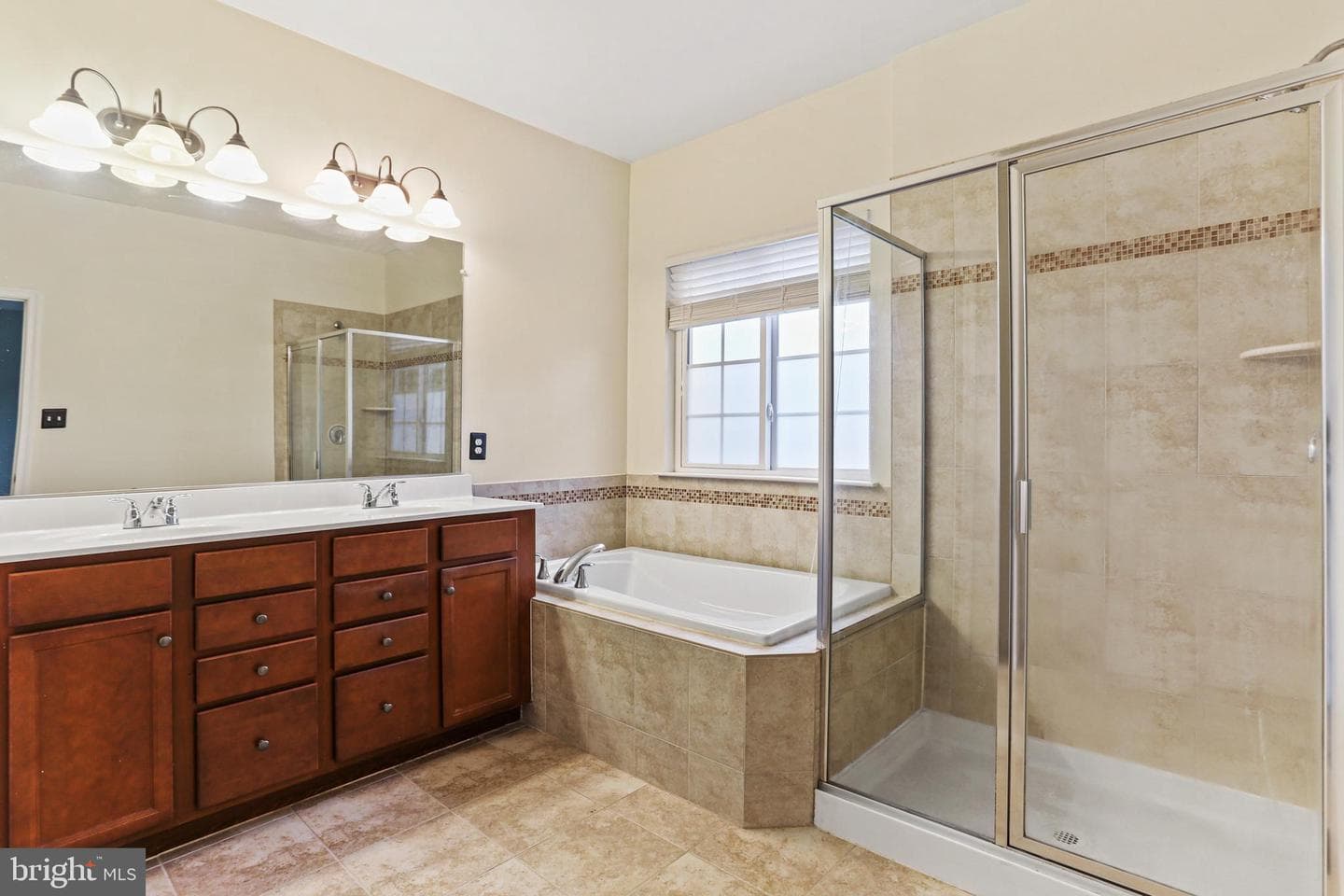 22962 Woodland Park Road photo 27