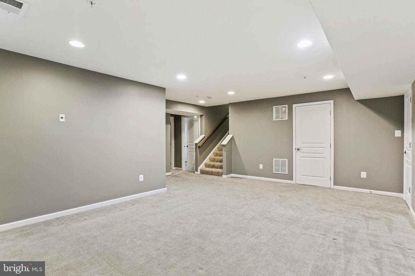 22962 Woodland Park Road photo 32