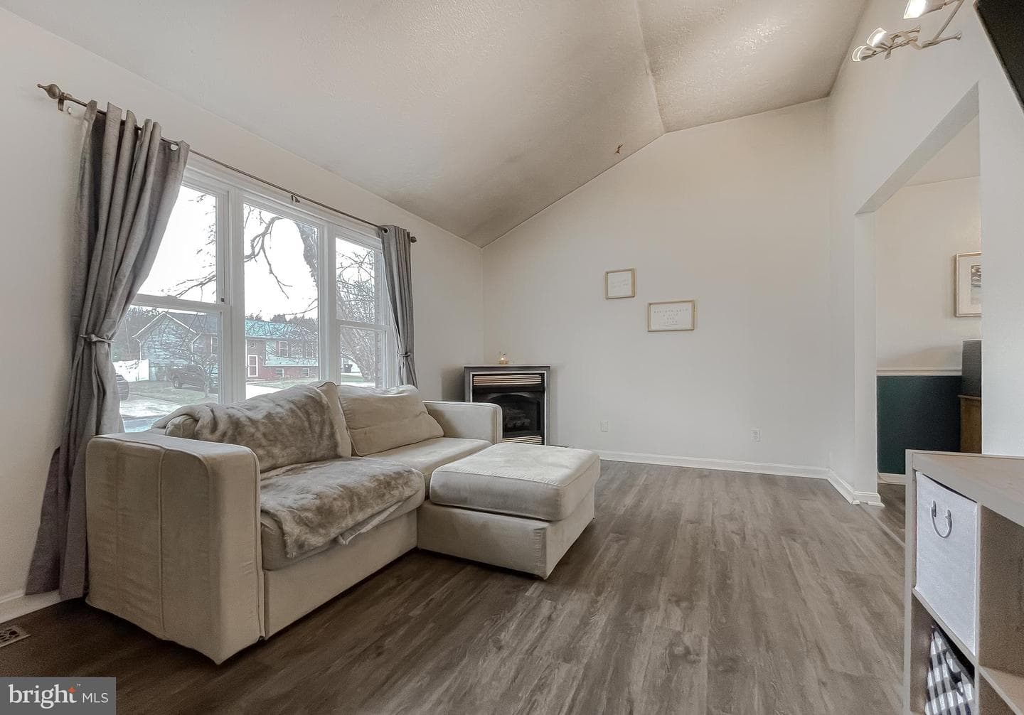 22148 Clipper Drive photo 4