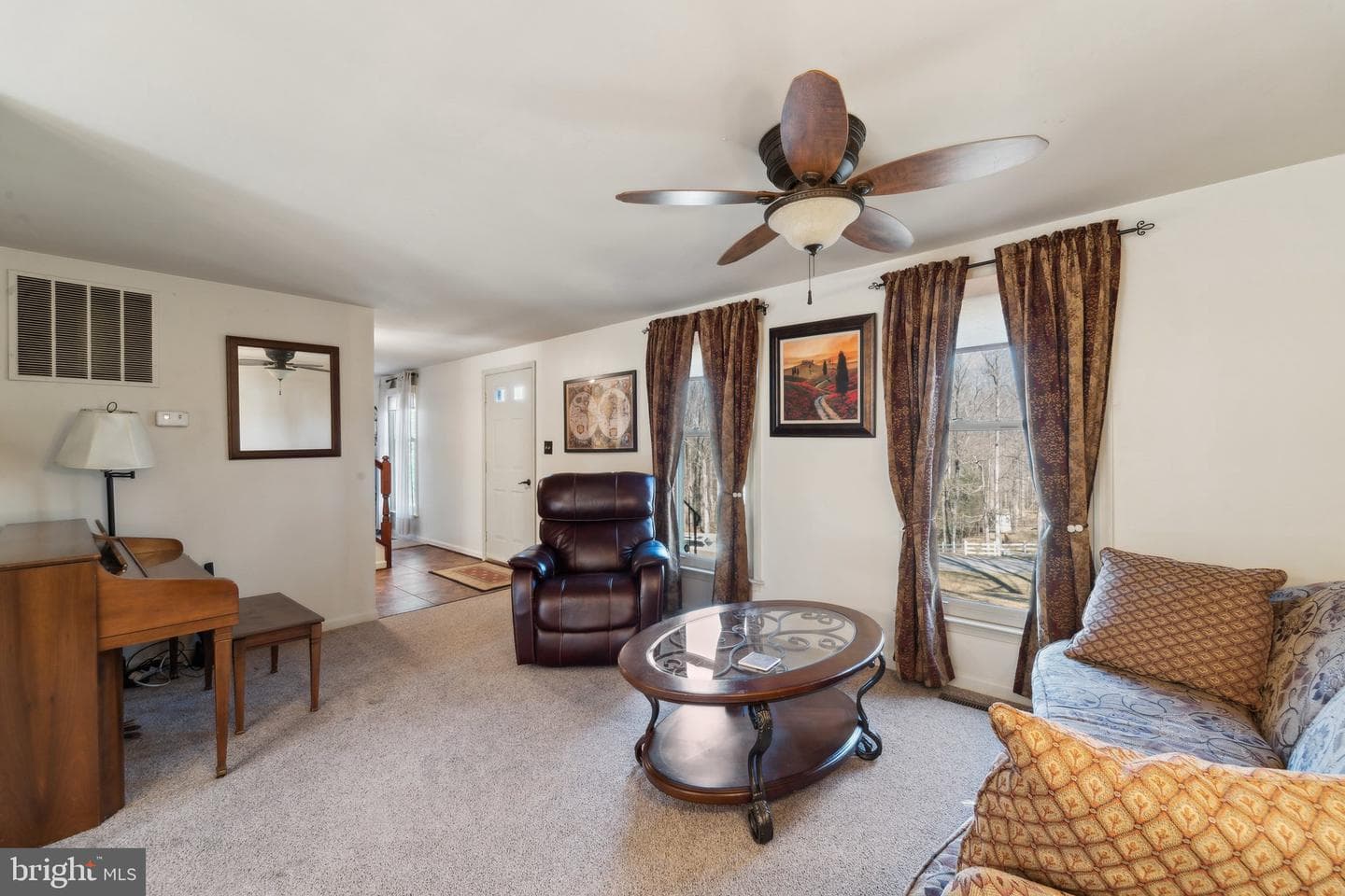39375 Thomas Drive photo 10