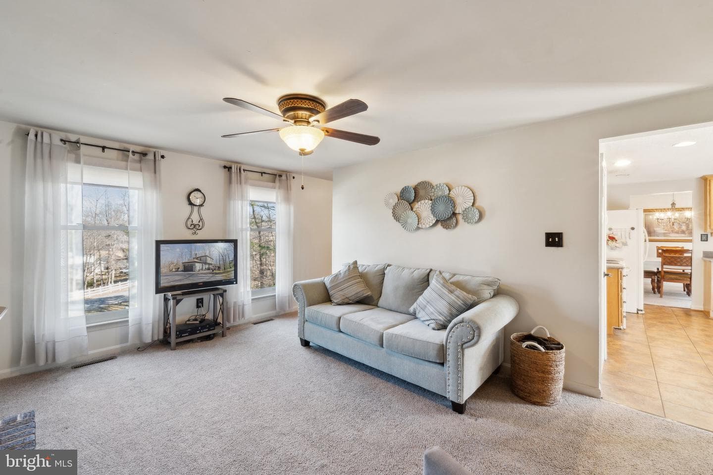39375 Thomas Drive photo 3