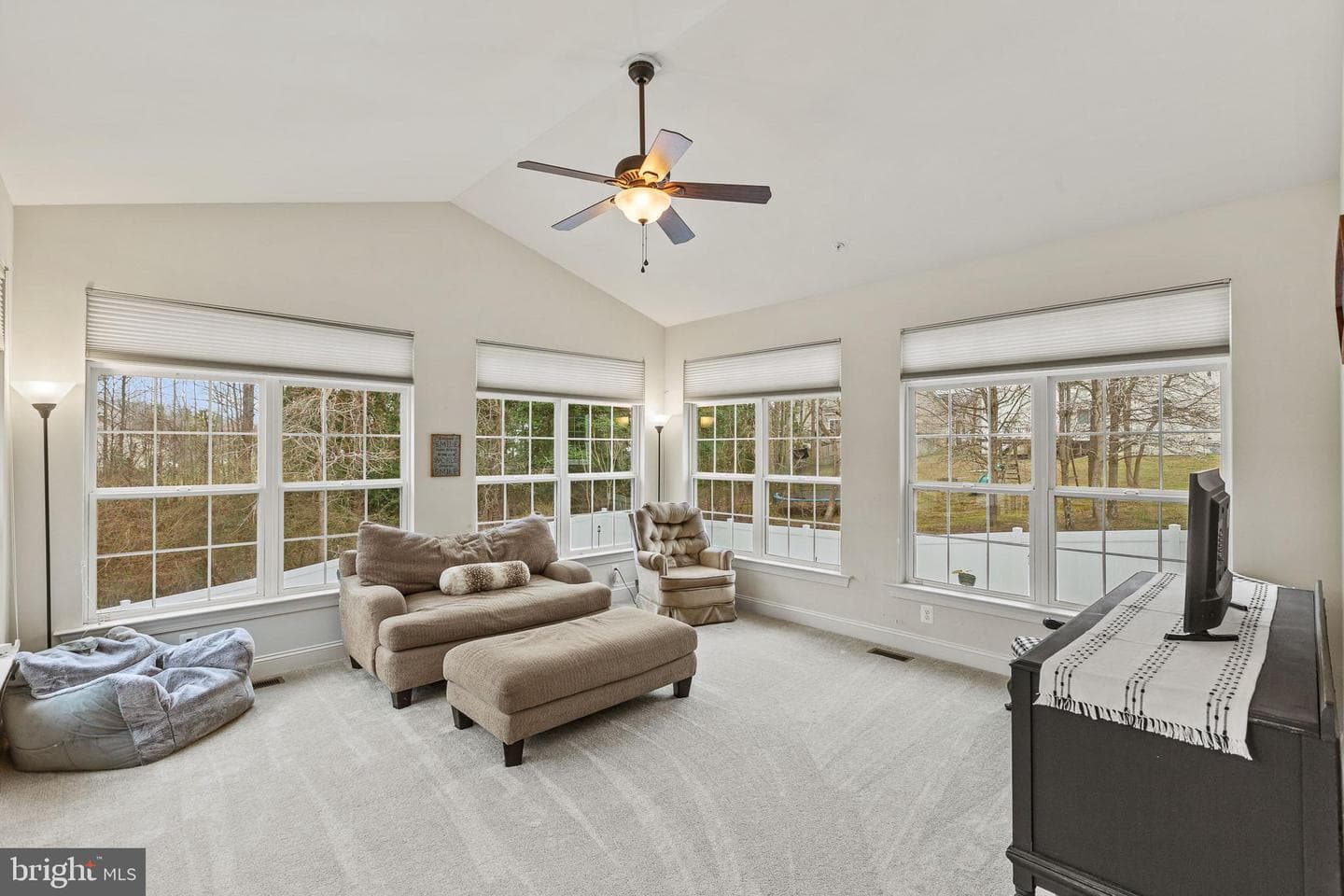 46865 Grassholm Court photo 6