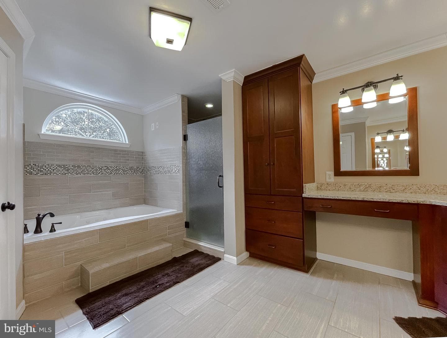 21620 Coves End Court photo 35