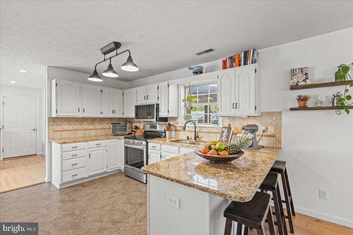 23141 Grey Squirrel Lane photo 13