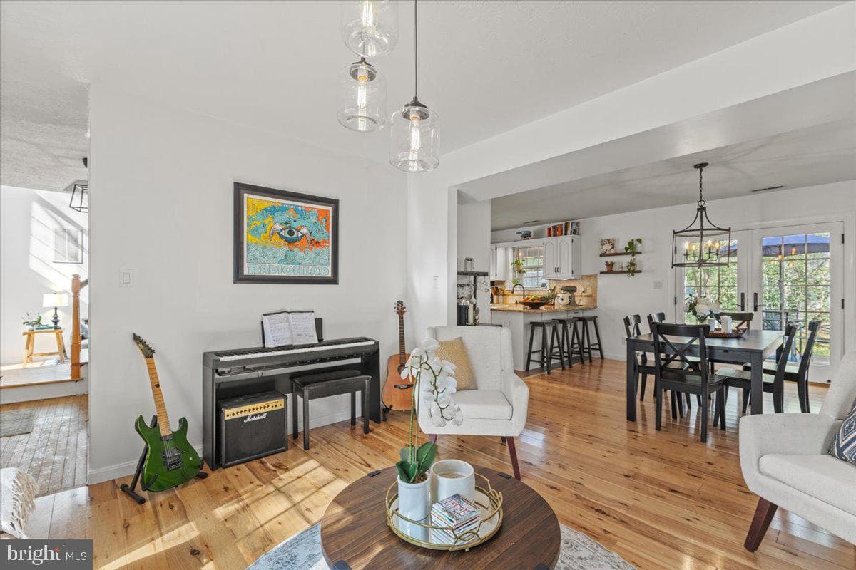 23141 Grey Squirrel Lane photo 18