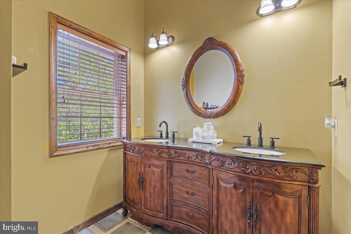 23141 Grey Squirrel Lane photo 33