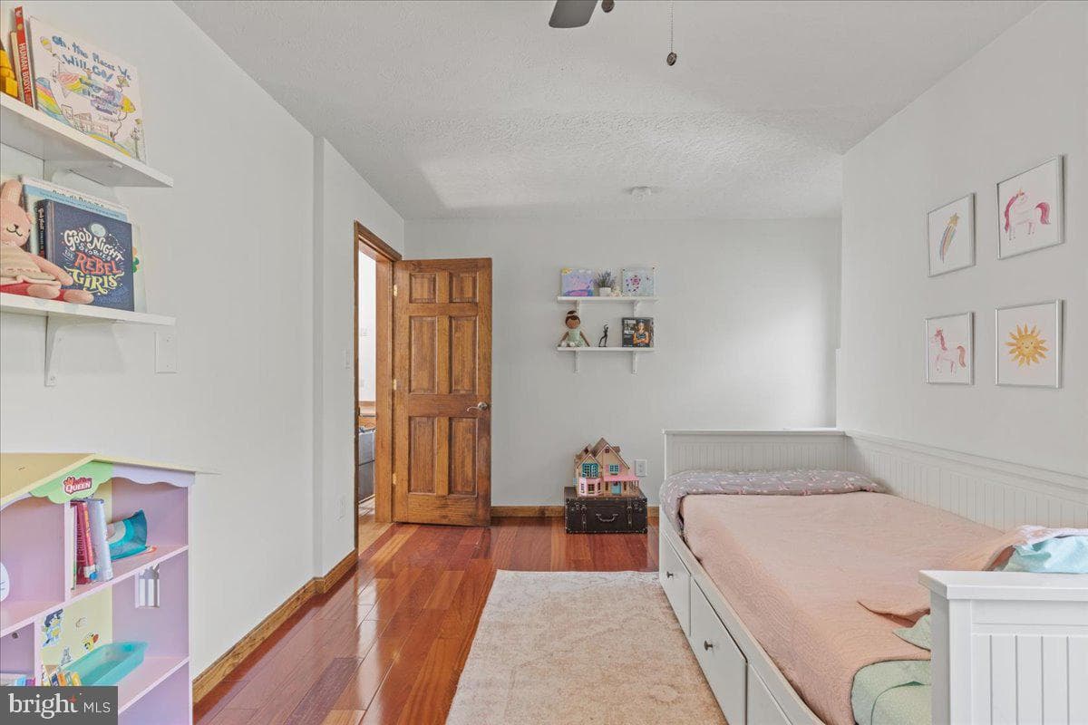 23141 Grey Squirrel Lane photo 44