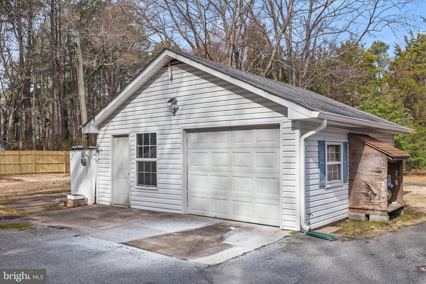 16061 Camp Merryelande Road photo 26