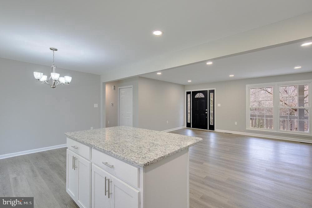 37719 Asher Road photo 7