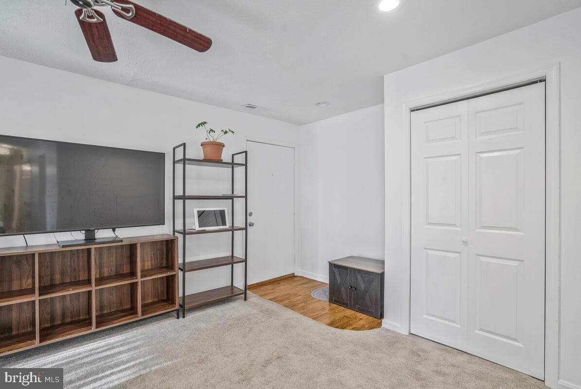 23242 Chestnut Oak Court #10e photo 4
