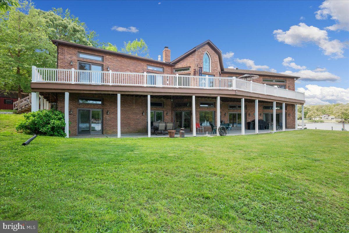 45216 Clarkes Landing Road photo 13