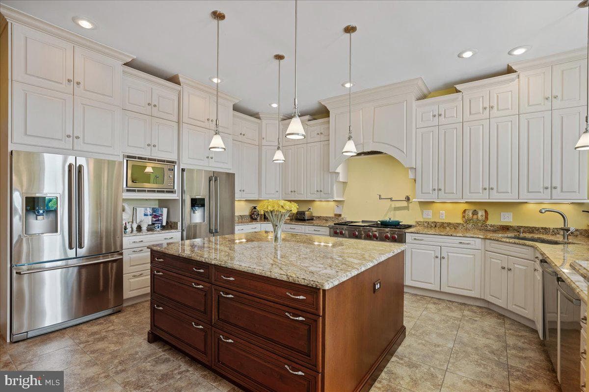 45216 Clarkes Landing Road photo 22