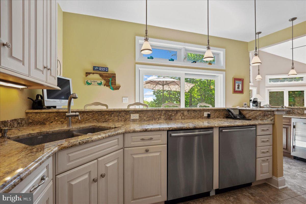 45216 Clarkes Landing Road photo 25