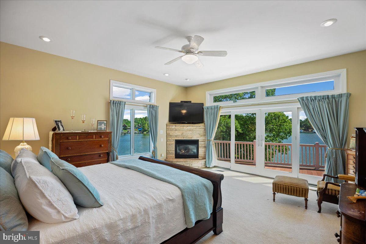 45216 Clarkes Landing Road photo 30