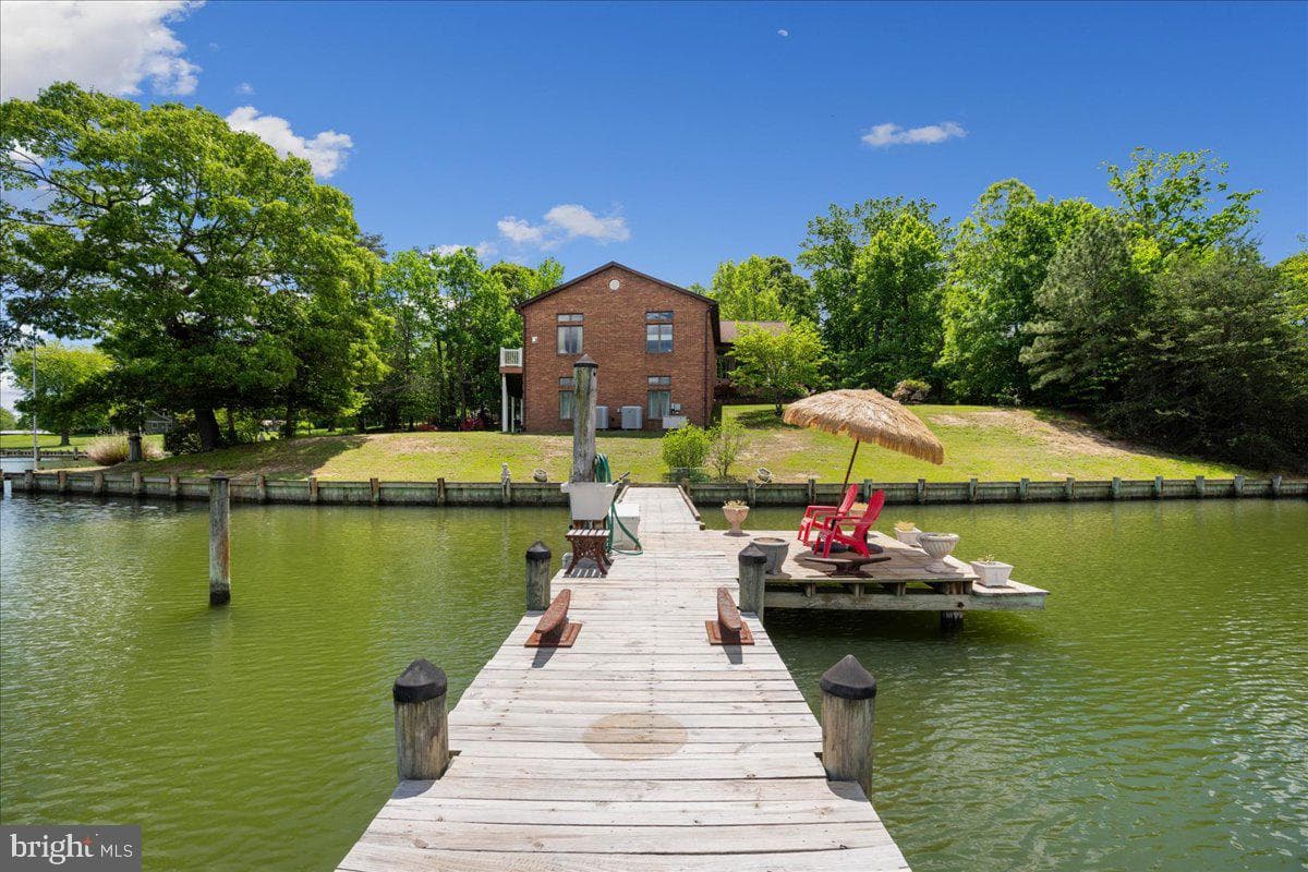 45216 Clarkes Landing Road photo 6