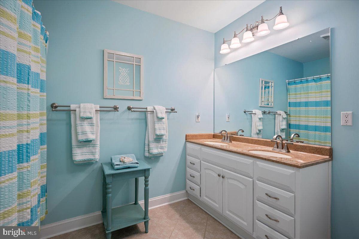 45216 Clarkes Landing Road photo 60