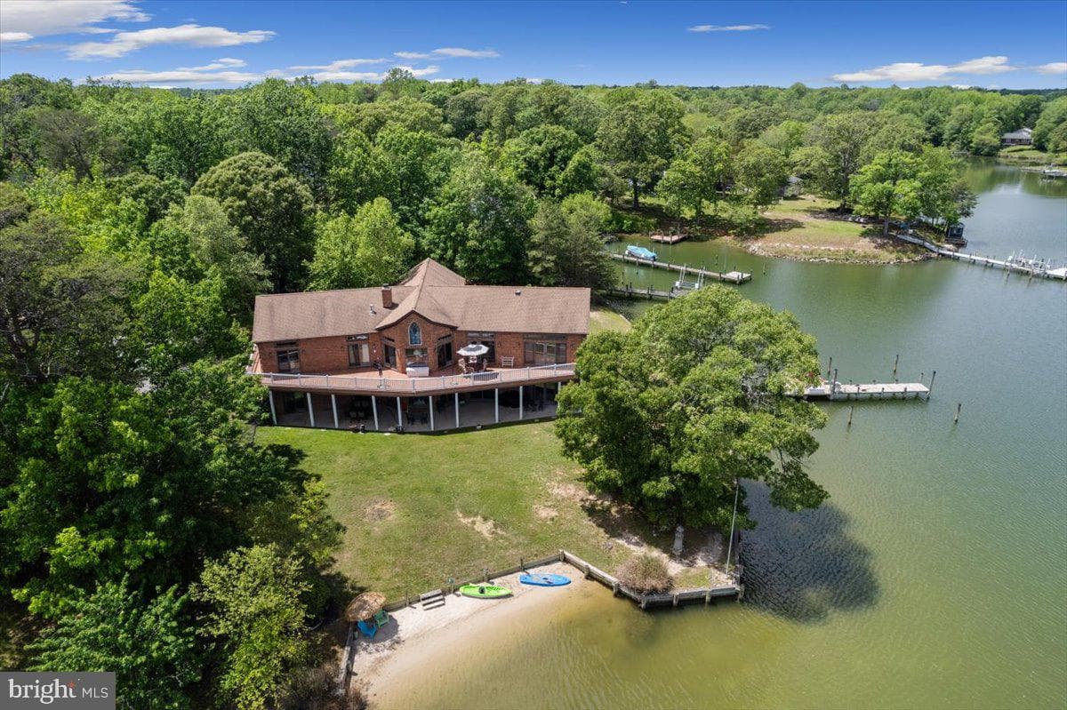 45216 Clarkes Landing Road photo 79