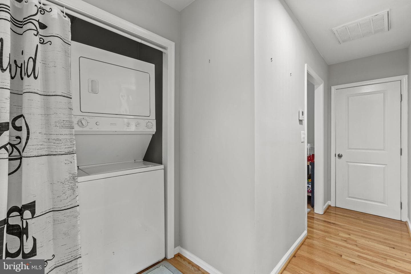 17253 Larimer Street photo 11