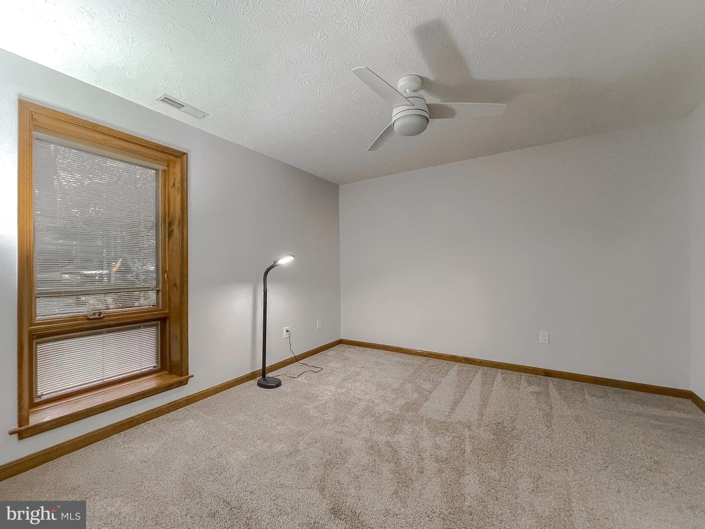 23240 Rosewood Court #5e photo 19