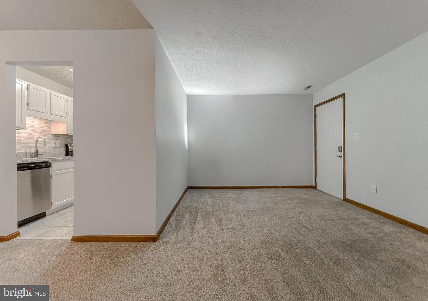 23240 Rosewood Court #5e photo 23