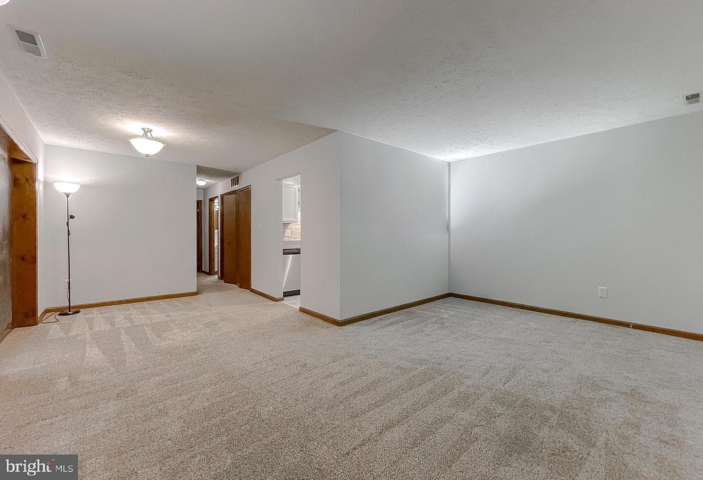 23240 Rosewood Court #5e photo 27