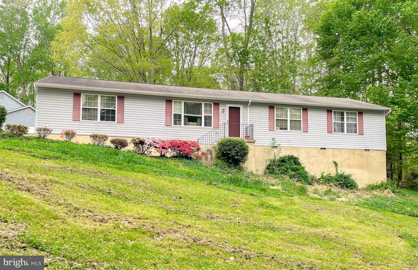 37948 George F Drive photo 2