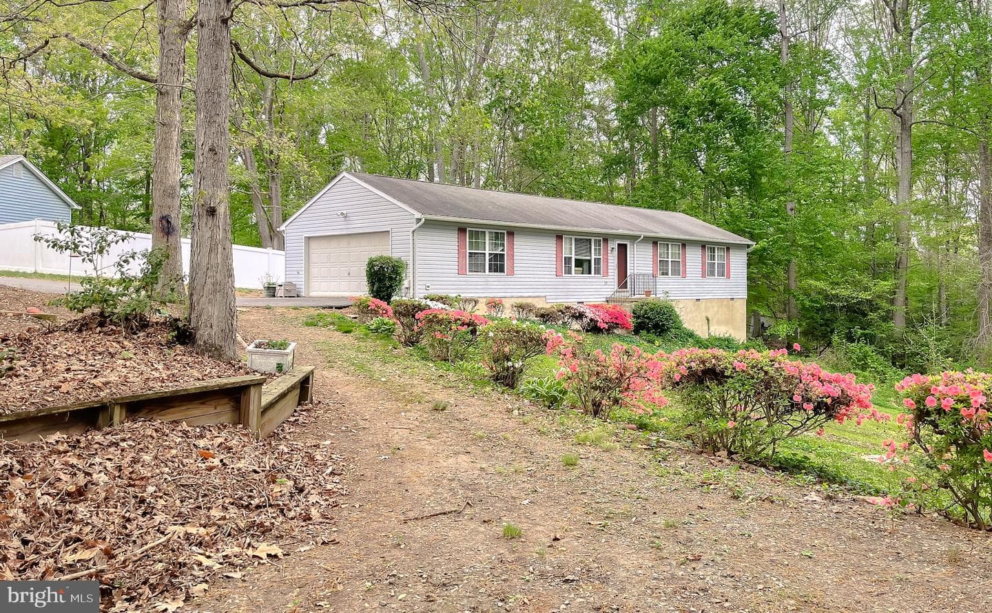 37948 George F Drive photo 3