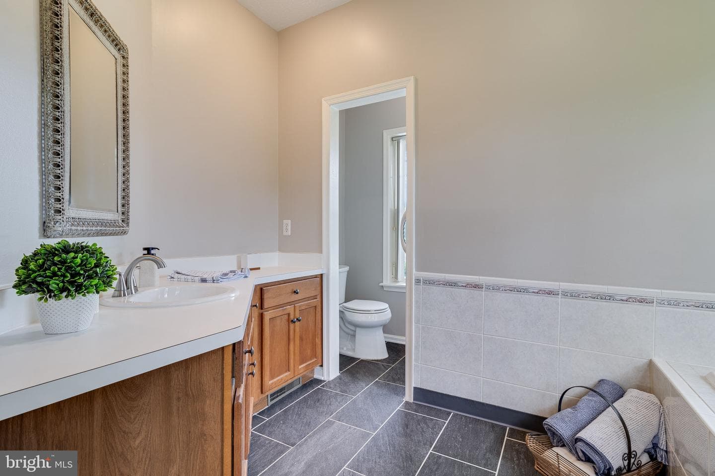 17615 Driftwood Drive photo 23