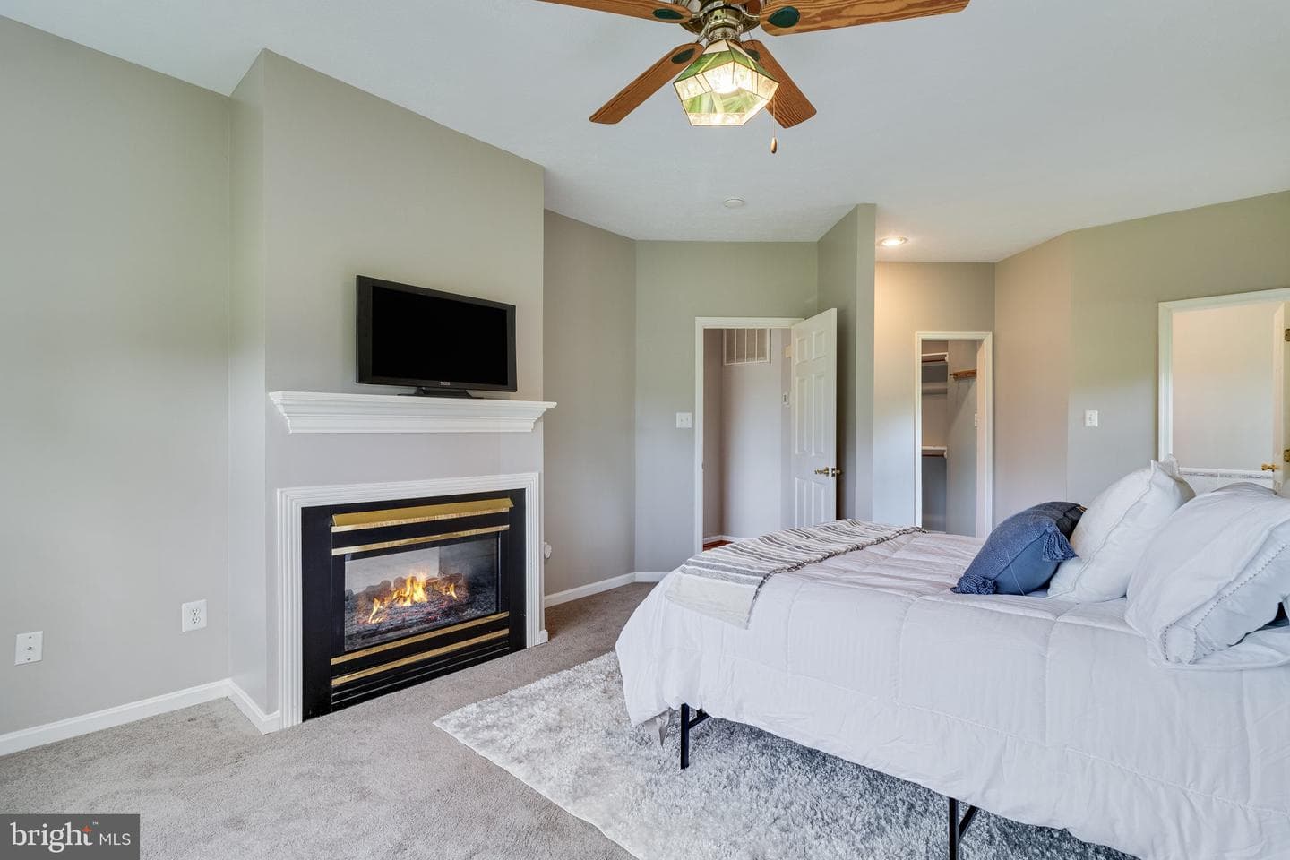 17615 Driftwood Drive photo 9