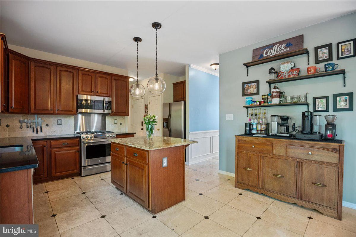 23635 Abraham Drive photo 14