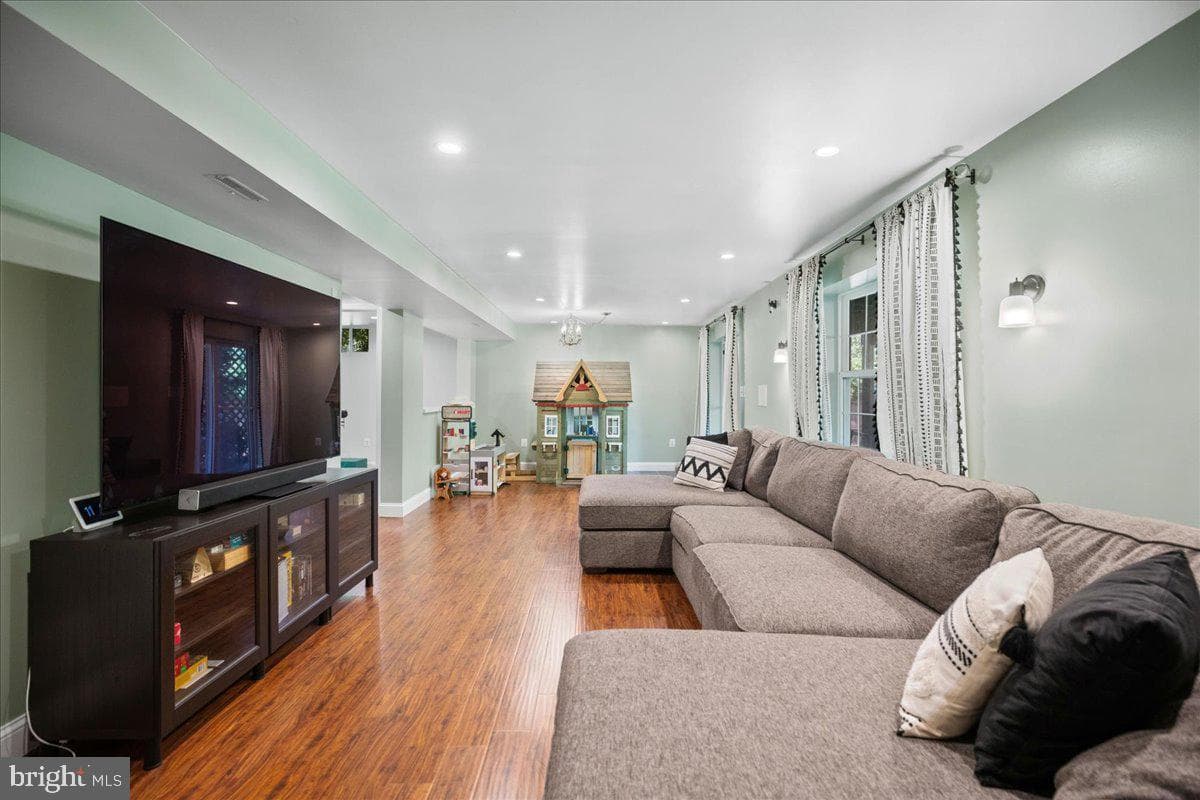23635 Abraham Drive photo 32