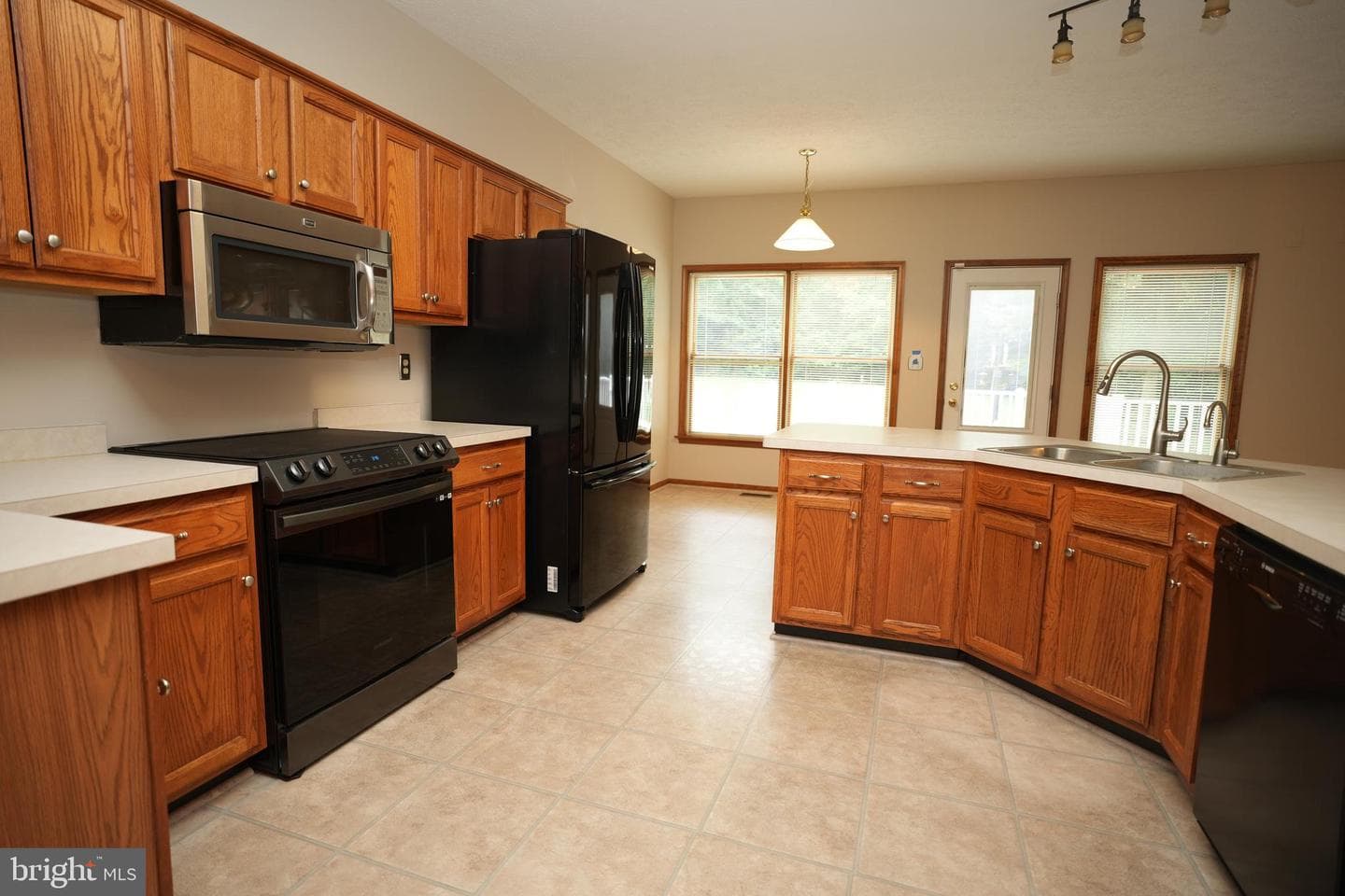20955 Aster Drive photo 8