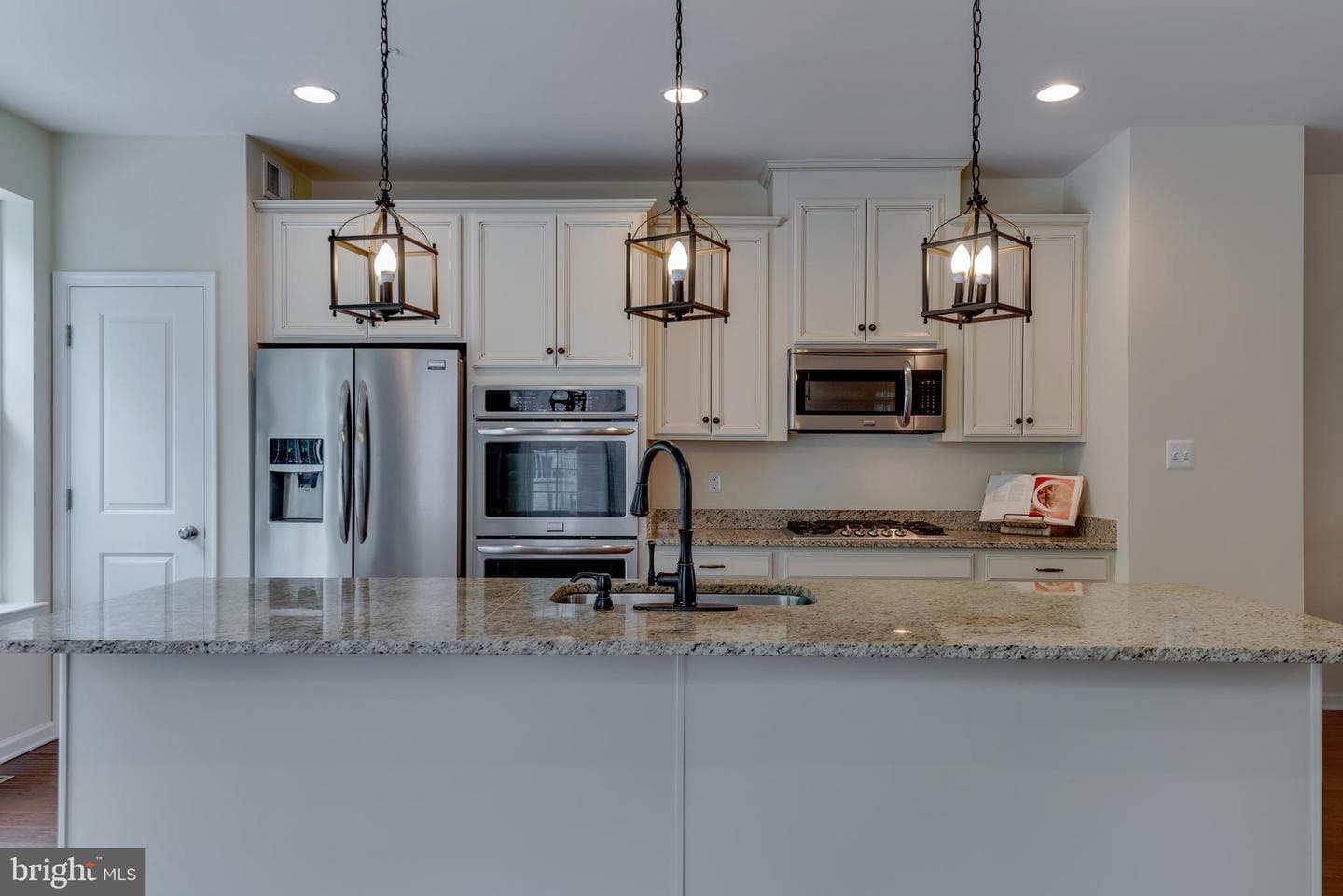 23078 Mountain Laurel Lane photo 11