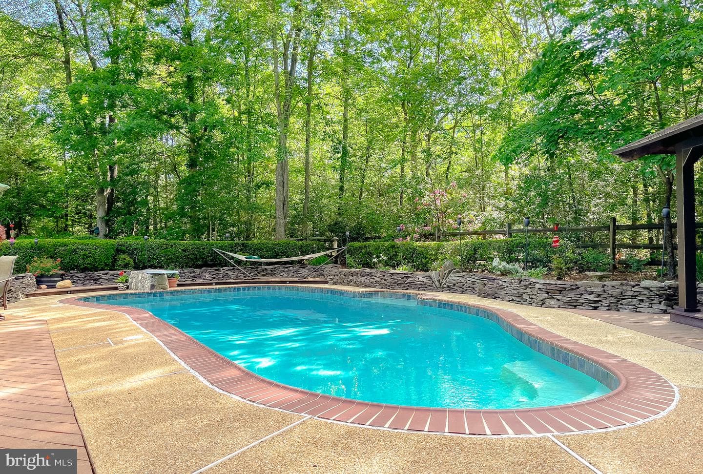 23144 Crestwood Lane photo 10
