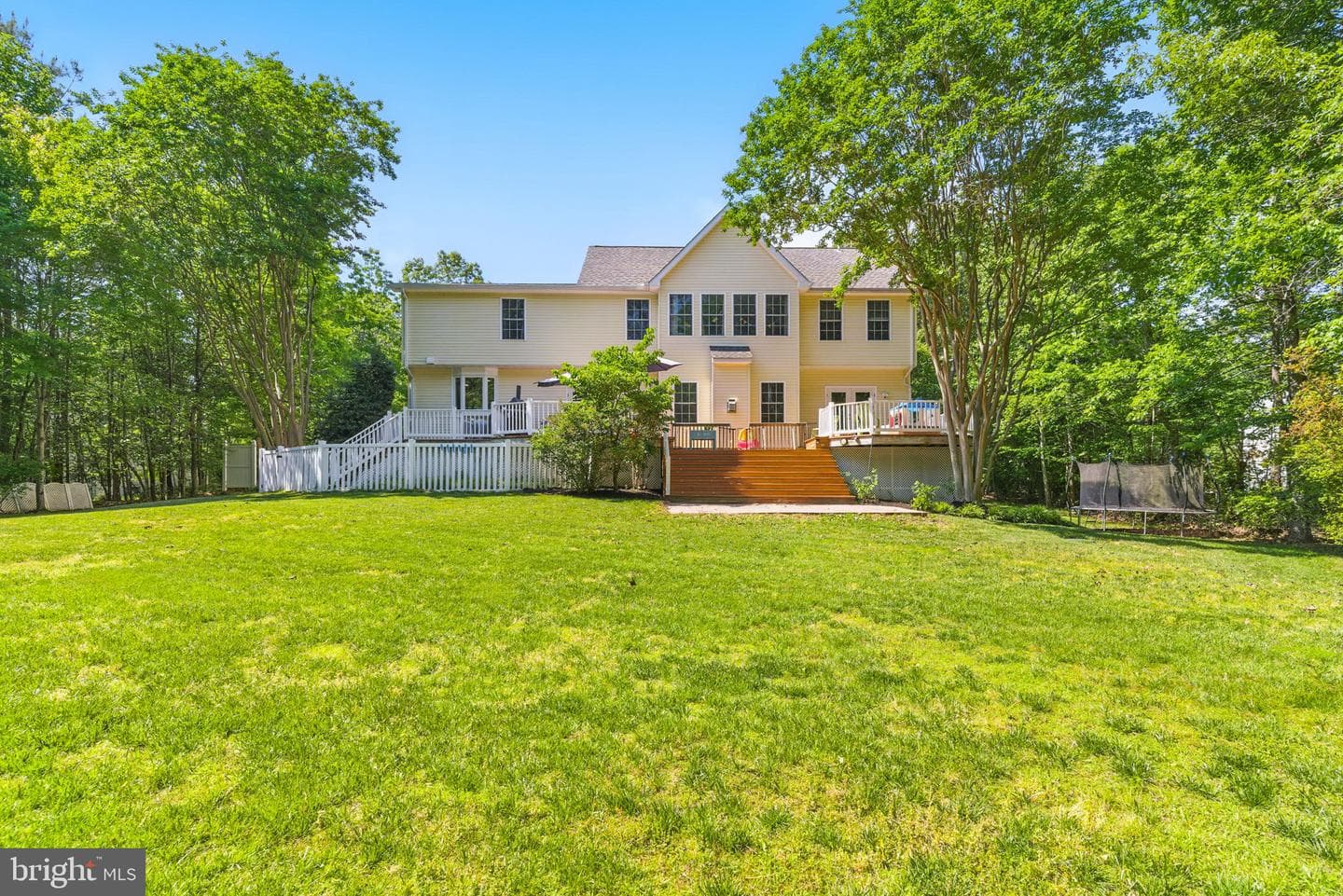 20620 Laurel Court photo 2