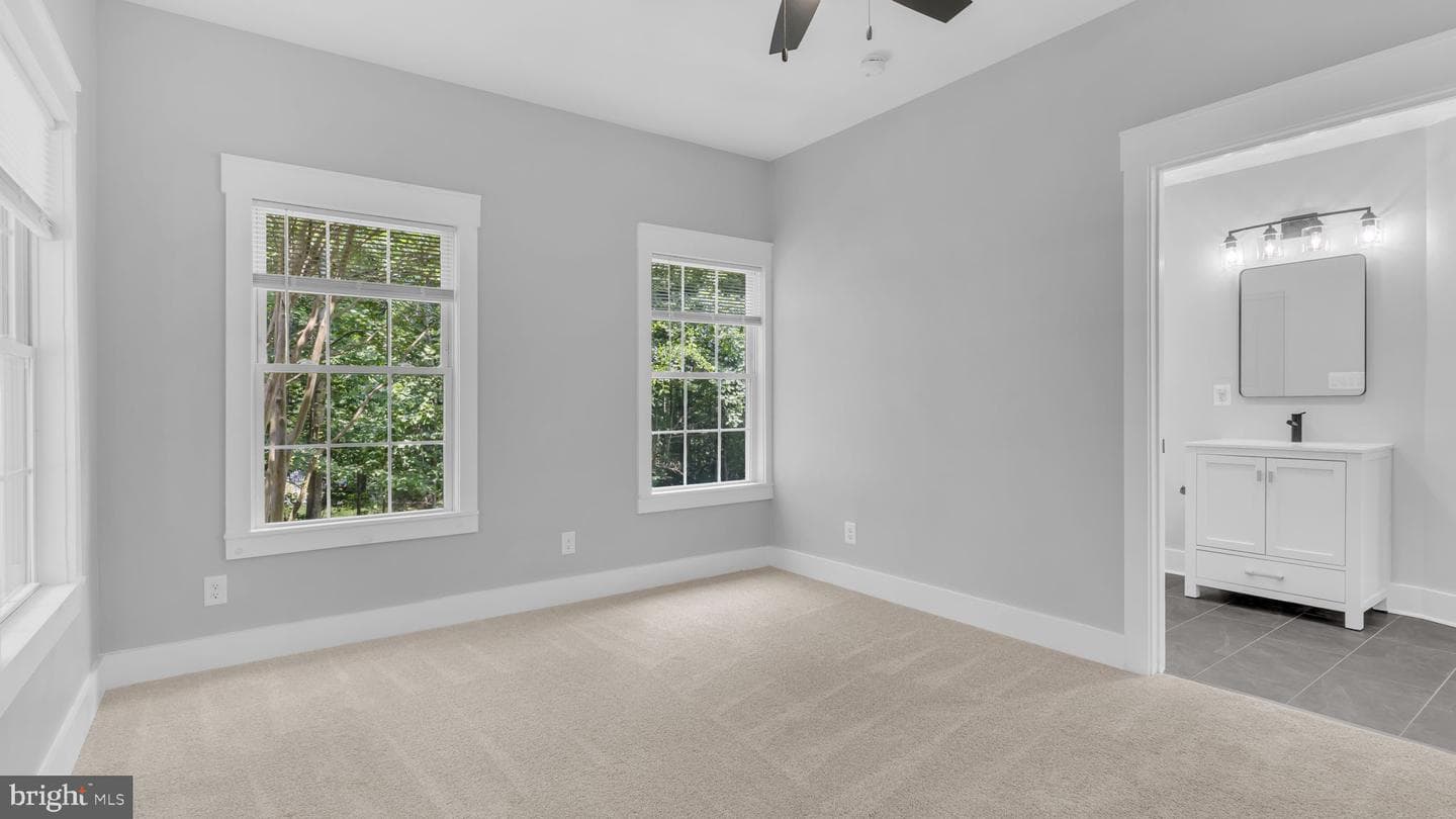 20620 Laurel Court photo 38