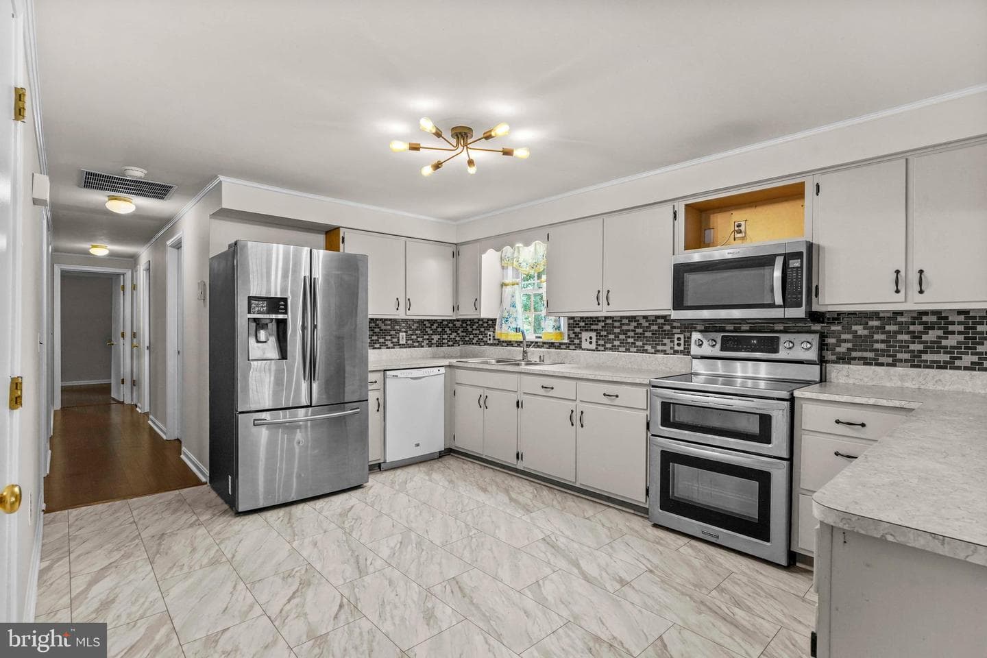 24130 Mcintosh Road photo 12