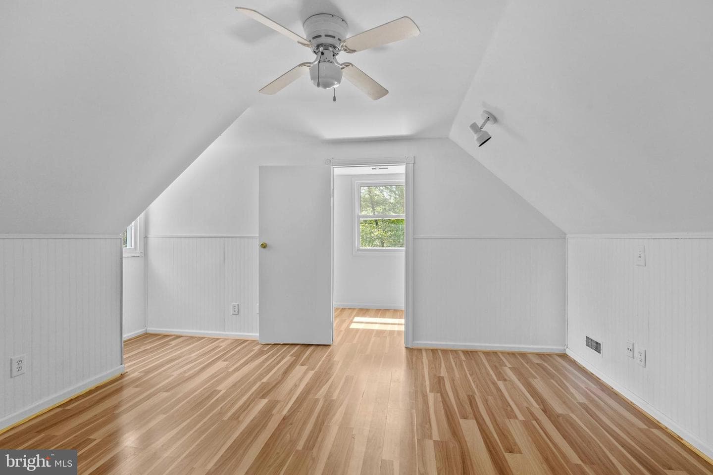 24130 Mcintosh Road photo 20